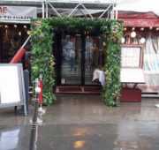 echafaudage-decoration-vegetale-restaurant-paris
