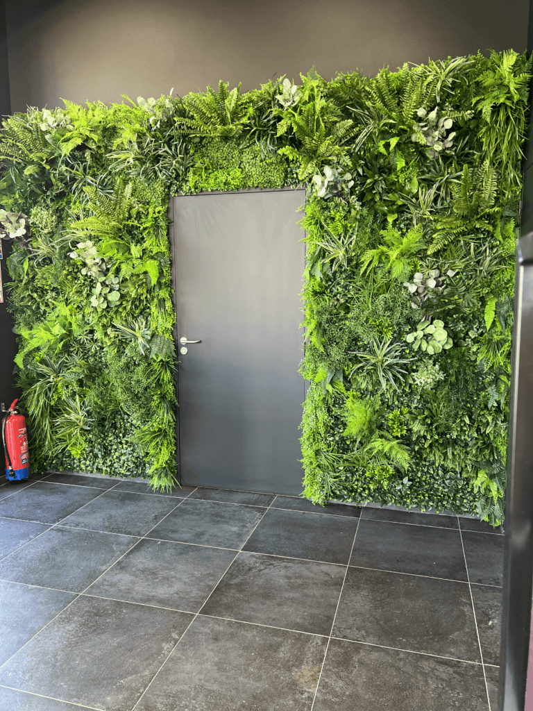 mur végétal artificiel, Réalisation Optimum Design
